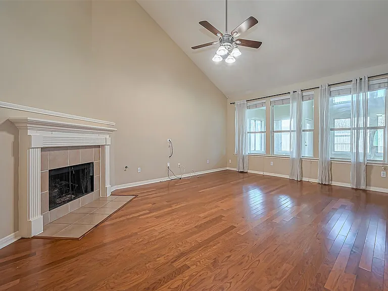 11315 Sailwing Creek Ct — Photo 9