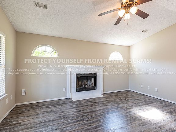 2nd image of 3031 W Essex Dr