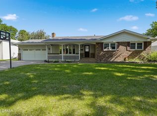 3614 12th Ave N, Grand Forks, ND 58203