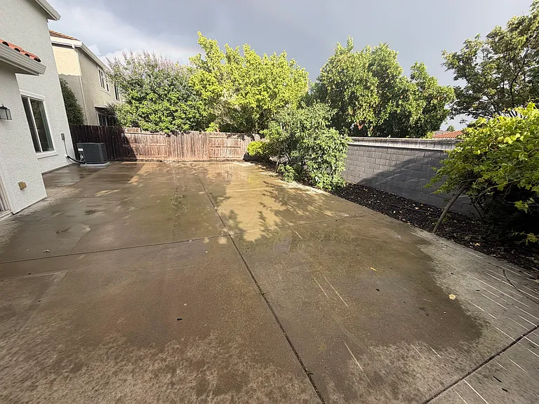 109 Cropton Ct — Photo 60