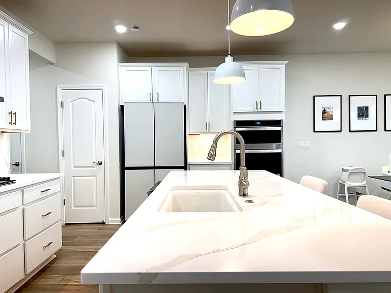417 Addison Cir #417 — Photo 7
