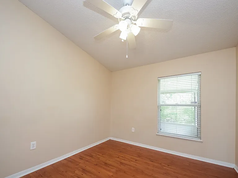 3257 Hunters Chase Loop — Photo 10