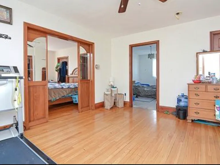 47 Hodges Ave #2 — Photo 4