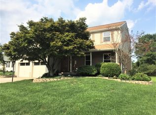 1894 Sandcliff Dr, Cincinnati, OH 45255