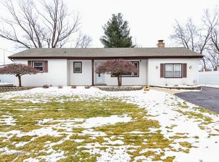 442 Old Hickory Rd, New Lenox, IL 60451