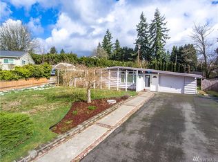 23715 77th Ave W, Edmonds, WA 98026