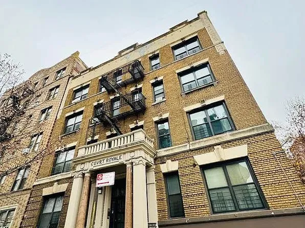 1819 Beverley Road image 20 of 20