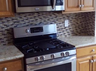 6819 Fresh Pond Rd #5, Ridgewood, NY 11385