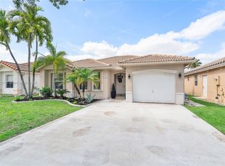 13995 S Cypress Cove Cir, Fort Lauderdale, FL 33325