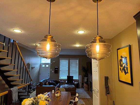 Updated kitchen pendant lighting