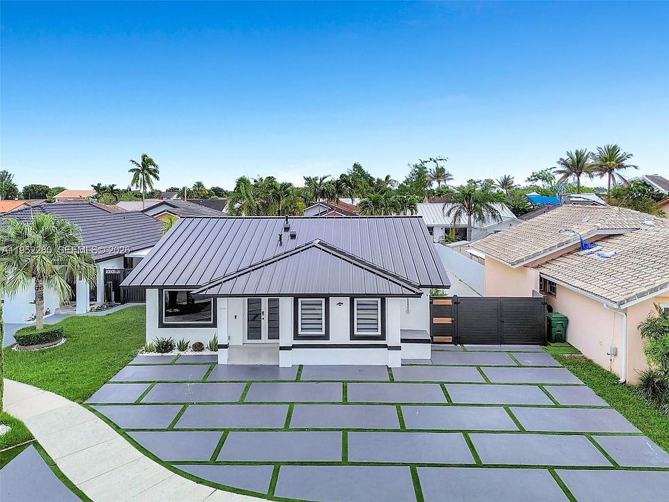 1st image of 13284 SW 39th St