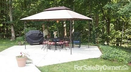 Paved patio-plenty of space for grilling