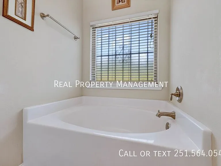 152 Heritage Cir — Photo 20