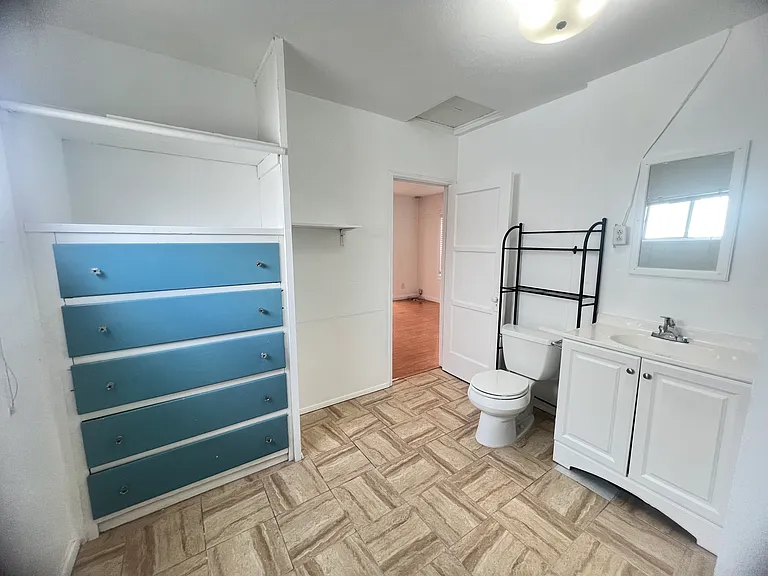 3134 1/2 Haller St #3134-1/2 — Photo 6