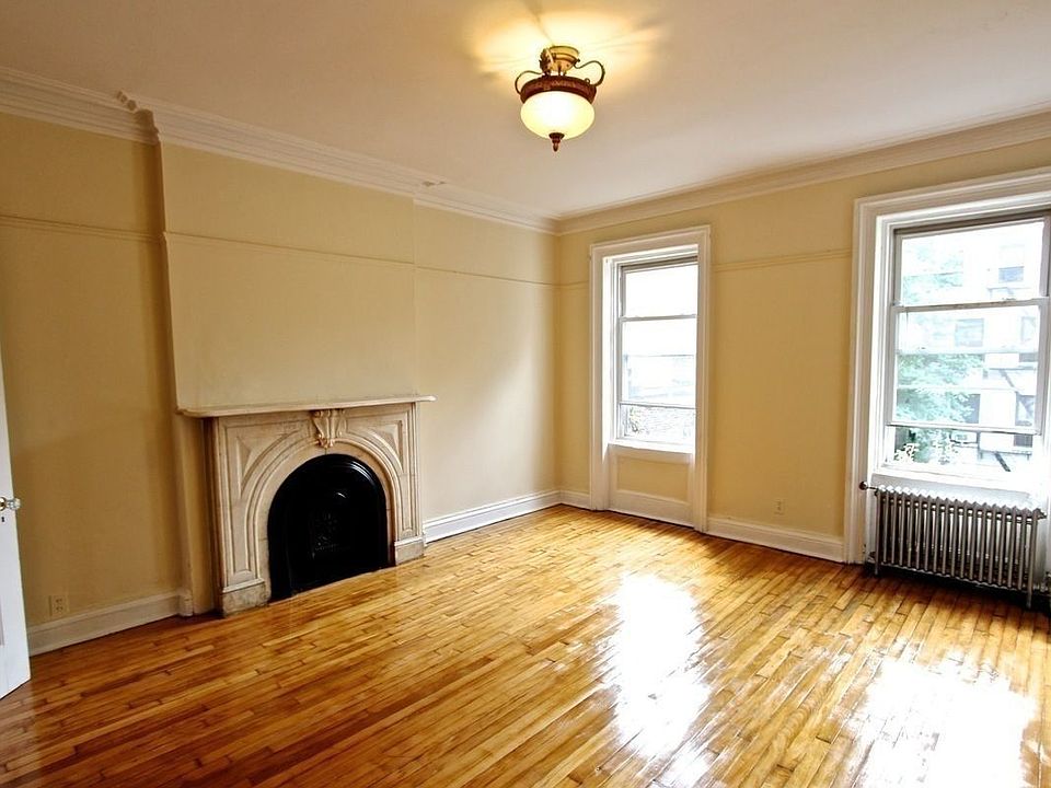 1st image of 64 Livingston St #2A