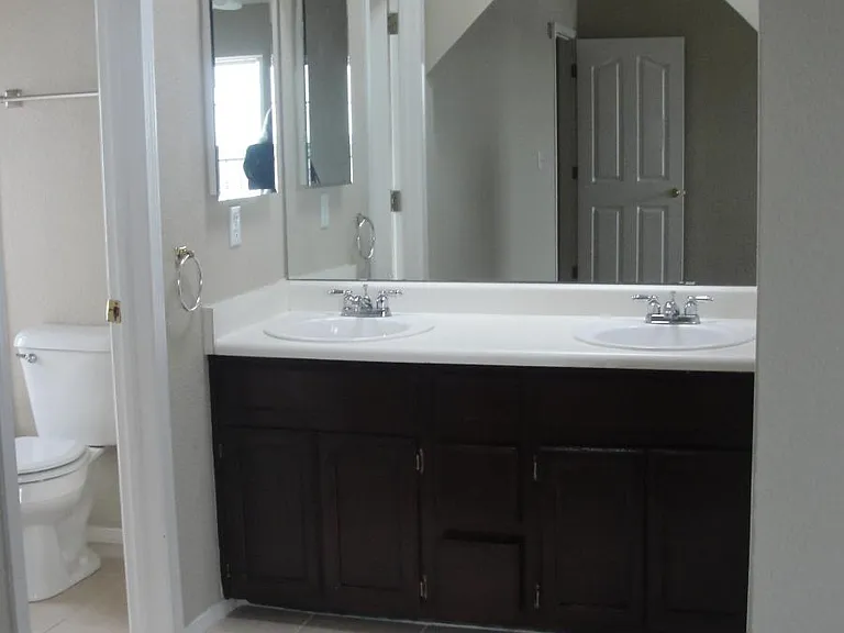 4352 Loma Del Norte Dr — Photo 7