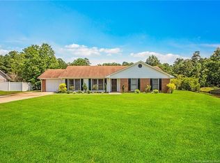 383 Woodberry Cir, Raeford, NC 28376