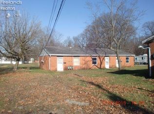 413 Saint Marys St, Willard, OH 44890