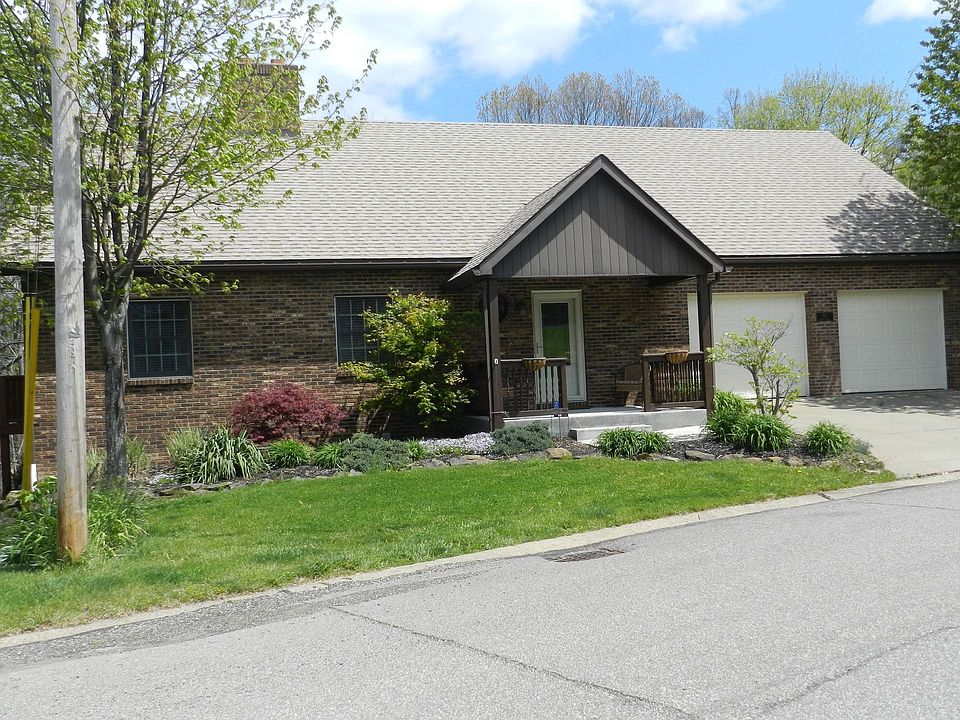 1st image of 115 Paige Ct