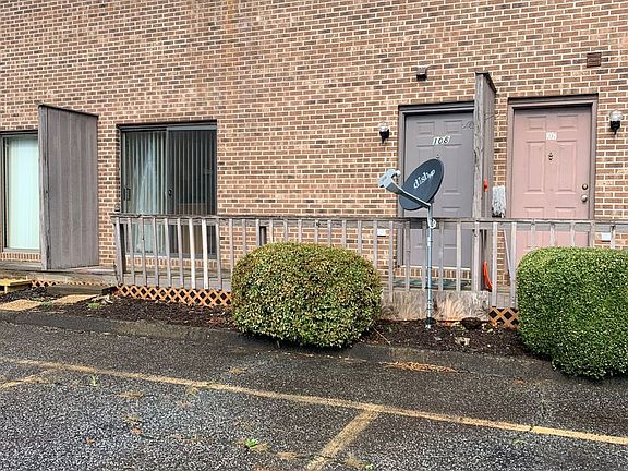 4th image of 407 W Main St APT 108