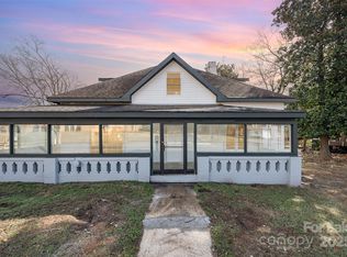 1201 S Lafayette St, Shelby, NC 28152
