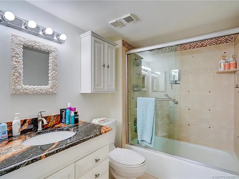 10 NE Plantation Rd #101 — Photo 15