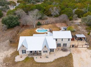 182 Shalako Dr, Kerrville, TX 78028