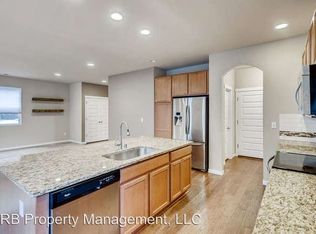 9429 S 235th Pl, Kent, WA 98031