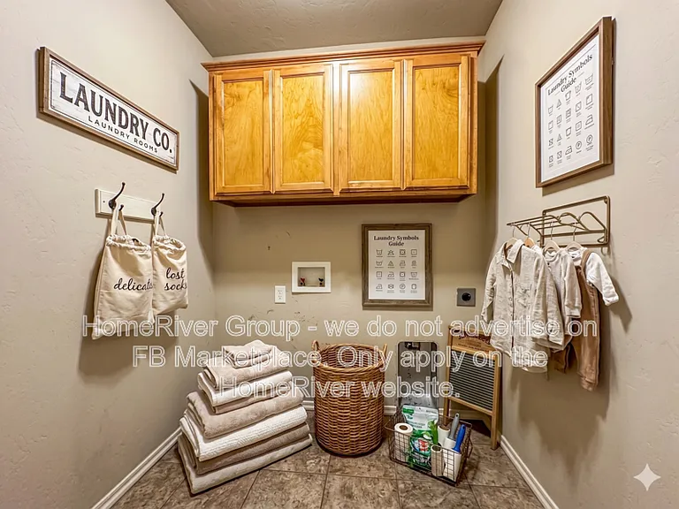 19221 Blanco Dr — Photo 14