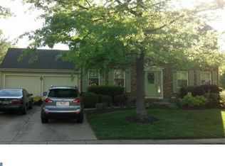 10 Teddington Way, Mount Laurel, NJ 08054