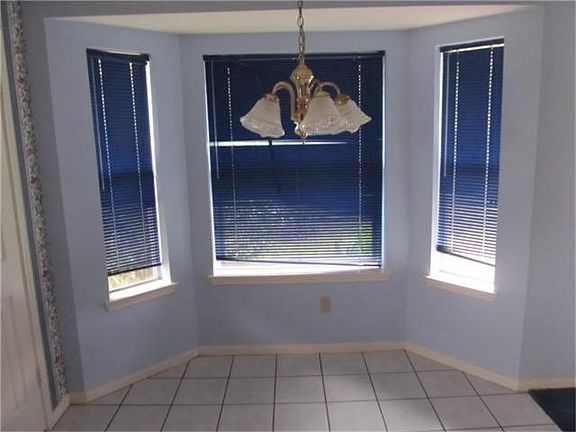 5th image of 3531 Chatwood Dr