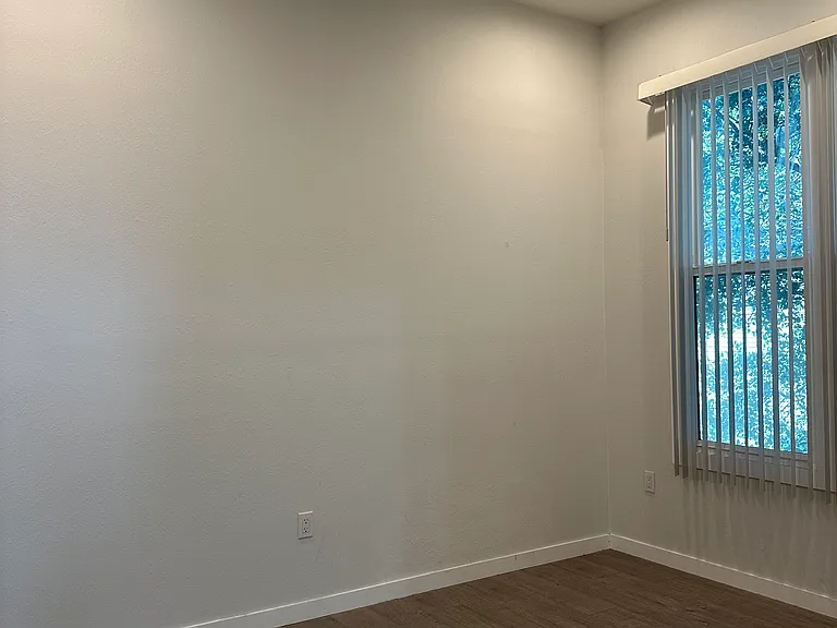 1402 High St #3 — Photo 5