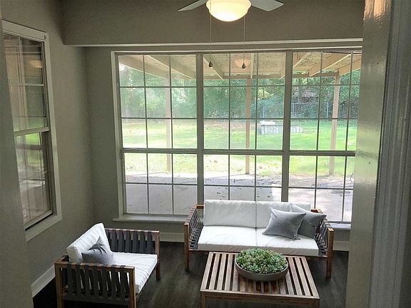 4th image of 222 Kendra Dr