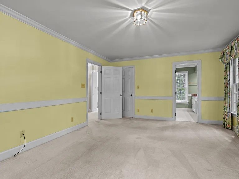 2113 Fallon Oaks Ct — Photo 13