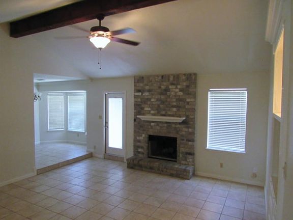 3rd image of 7322 Montreal Cir