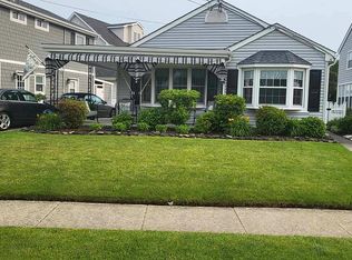408 E Atlantic Blvd, Ocean City, NJ 08226