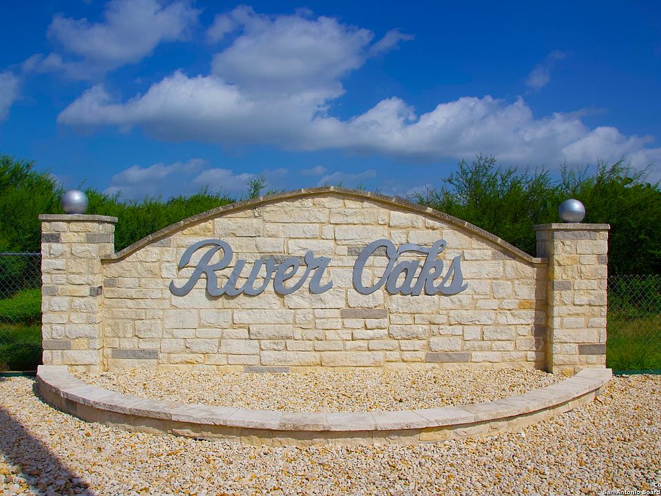 1st image of 2126 River Oaks