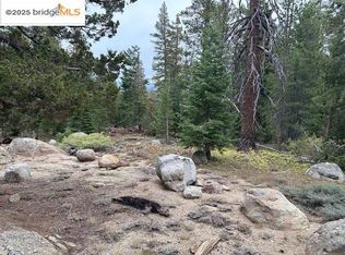 212033 Eagle Meadow Rd, Strawberry, CA 95375