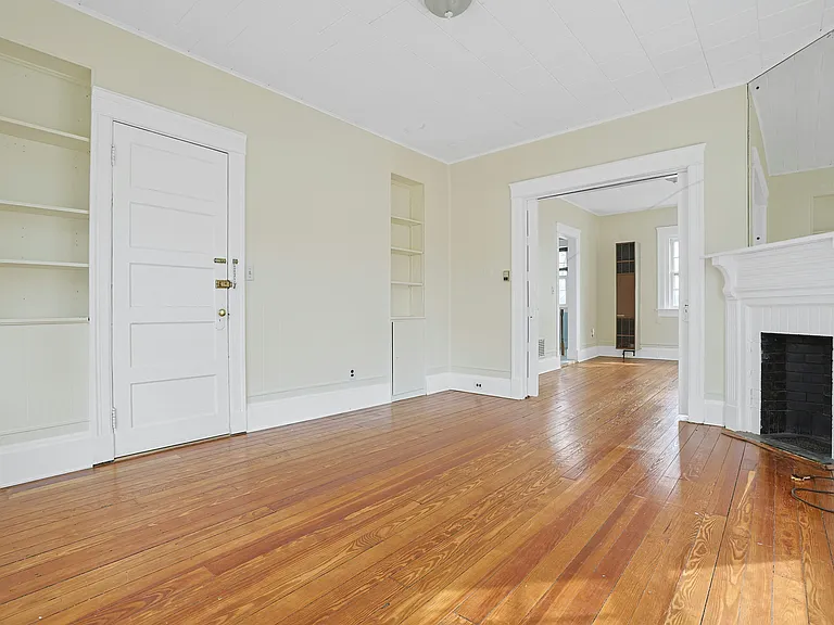105 S Broadway Ave #4 — Photo 6