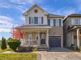 14 Harrongate Pl, Whitby, ON L1R 3N8