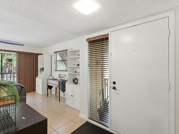3rd image of 140 Orchid Woods Ct Unit 1-13B