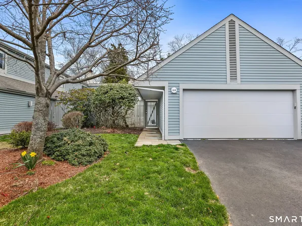104 Harvest Commons #104, Westport, CT 06880
