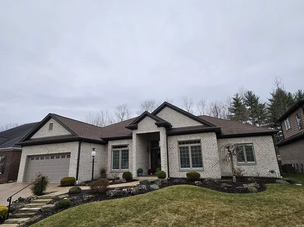 6377 Woodfield Ct, Newburgh, IN 47630