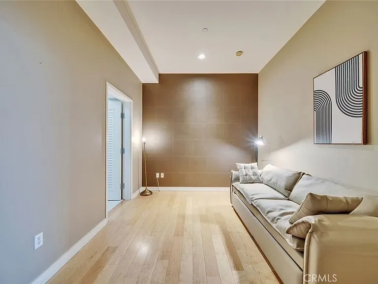 801 S Grand Ave #1305 — Photo 7