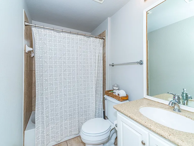 15814 Seekers St — Photo 26
