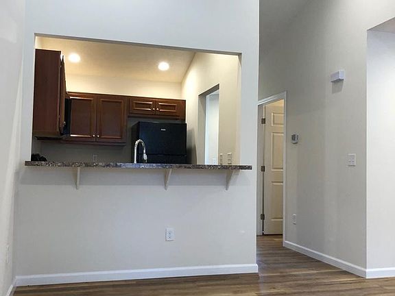 2nd image of 1215 Sparta Dr