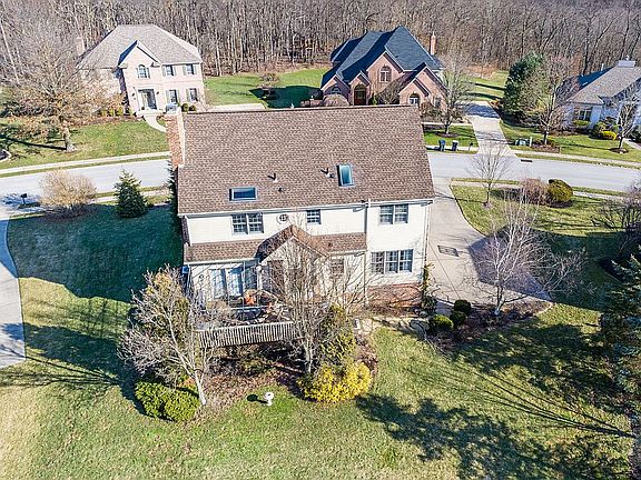 5th image of 326 Deemers Dr