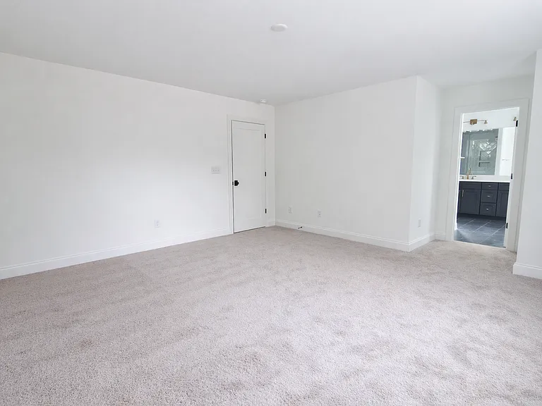 107 Spring View Ln — Photo 22