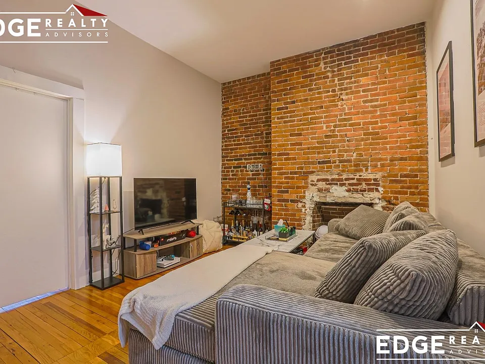 11 Gorham St #9A