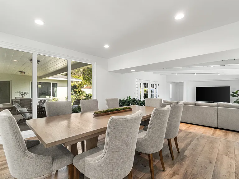 2840 Amby Pl — Photo 11